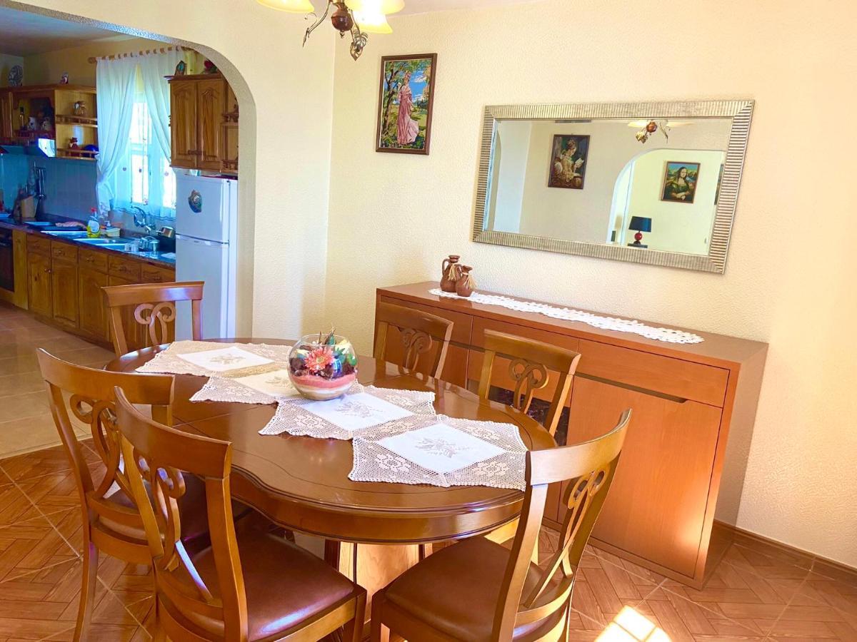 Casa Neves Three Bedrooms And Fantastic Sea View Арко да Калйета Екстериор снимка